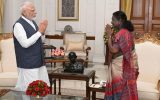രാജ്യത്തിന്റെ അഭിമാനം കാത്ത ഓപ്പറേഷന്‍; രാഷ്ട്രപതി ദ്രൗപദി മുര്‍മുവിനെ കണ്ട് വിശദീകരിച്ച് പ്രധാനമന്ത്രി മോദി