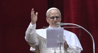 ഇന്ത്യ–പാക്ക് വെടിനിർത്തലിനെ സ്വാഗതം ചെയ്ത് മാർപാപ്പാ; സമാധാനത്തിന്റെ സന്ദേശം ലോകമെങ്ങും എത്തട്ടെയെന്നും പോപ്പ്