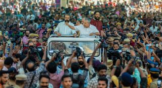 വീണ്ടും കിറ്റ്; ഗവര്‍ണറുമായി അനുരഞ്ജനം; സിപിഎം സംവിധാനം വീടുകയറും; എല്ലാം സജ്ജമാക്കി സാക്ഷാല്‍ പിണറായി വിജയന്‍ ഇറങ്ങുന്നു