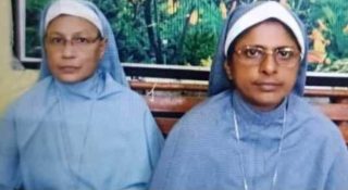 മലയാളി കന്യാസ്ത്രീകളെ പോലീസിൽ ഏൽപ്പിച്ച് ഹിന്ദുത്വ സംഘടനകൾ; സഭാവസ്ത്രം ധരിച്ച് യാത്രചെയ്യാൻ ഭയപ്പെടുന്ന സ്ഥിതിയെന്ന് സിറോ മലബാർസഭ