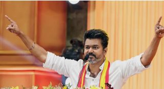 ഇളയദളപതി TO തമിഴ്‌നാട് CM ?; മുഖ‍്യമന്ത്രി സ്ഥാനാർഥിയായി നടൻ വിജയ്‌; ബിജെപിയെ അടുപ്പിക്കില്ല