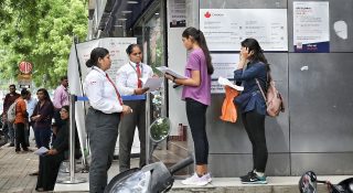 ജോലിക്കായി കേരളത്തിൽ നിന്ന് നാട് വിട്ടവർ തിരികെയെത്തുന്നു; മടങ്ങി എത്തിയവരിൽ ഏറെയും വിദേശത്ത് നിന്നും