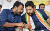 മാങ്കൂട്ടത്തിലിന് എതിരായ ആരോപണത്തില്‍ നാണംകെട്ട് ഷാഫി പറമ്പിലും; പാര്‍ലമെന്റ് സമ്മേളനത്തിന് എത്തിയില്ല; ഫ്‌ളാറ്റില്‍ മുറി അടച്ചിരിക്കുന്നു