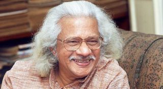 പറഞ്ഞതില് ഉറച്ച് അടൂര്; പുഷ്പവതിക്ക് പരിഹാസവും വിമര്ശനവും; വീട് വളഞ്ഞ് പ്രതിഷേധിക്കാന് ദളിത് സംഘടനകള്