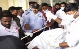 മൂന്ന് യുവാക്കൾ ചേർന്ന് തീകൊളുത്തിയ 15കാരി മരിച്ചു; പ്രതികളെ അറസ്റ്റ് ചെയ്യാതെ പോലീസ്