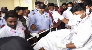 മൂന്ന് യുവാക്കൾ ചേർന്ന് തീകൊളുത്തിയ 15കാരി മരിച്ചു; മരണം ചികിത്സയിലിരിക്കെ