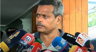 കത്തുകൾ പുറത്തുവിട്ട് ഡോ.ഹാരിസ്; പ്രതികരിച്ചത് വൈകാരികമായി.. ആരോഗ്യവകുപ്പിന്റെ വാദങ്ങൾ പൊളിയുന്നു