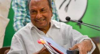 എകെ ആന്റണി ലക്ഷ്യം വച്ചതെന്ത്… യുഡിഎഫ് ക്യാമ്പിൽ ആശങ്കയൊഴിയുന്നില്ല