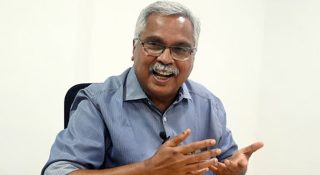 വിഭാഗീയത മനസിലുള്ളവർ സംസ്ഥാന സമ്മേളനത്തിന് വരരുത്; കളിമാറുമെന്ന് ബിനോയ് വിശ്വം.