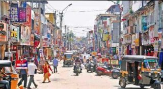 ചാല മാർക്കറ്റിൽ പരിശോധന; പതിനൊന്നോളം വ്യാപാര സ്ഥാപനങ്ങൾക്കെതിരെ നടപടി