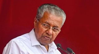 തന്നെ കേൾക്കാൻ സദസിൽ ആളില്ല; വീണ്ടും വിമർശനവുമായി പിണറായി