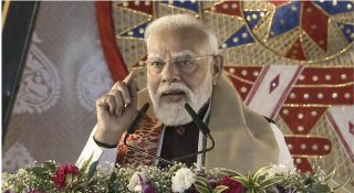 ‘വോട്ട് കിട്ടാൻ അസമിനെ വിദേശികൾക്ക് വിട്ടുകൊടുത്തു’; കോൺഗ്രസിനെതിരെ ആഞ്ഞടിച്ച് പ്രധാനമന്ത്രി